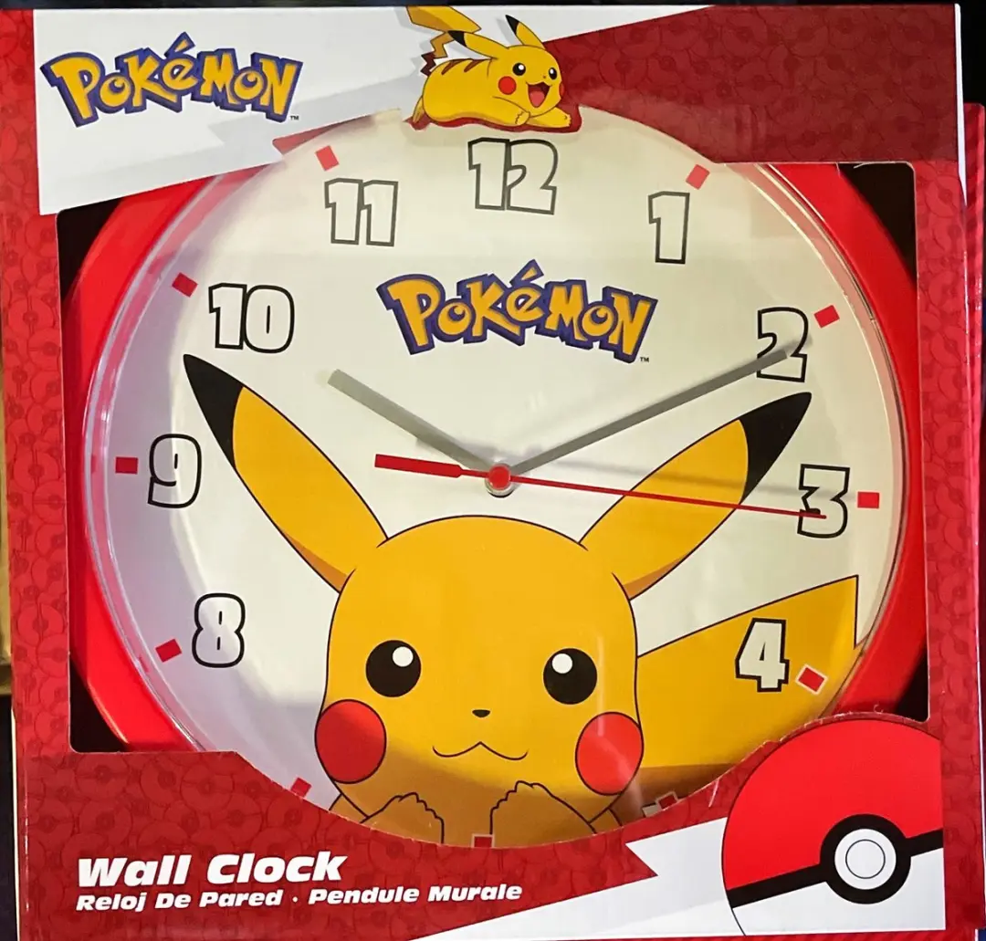 Wall clock Pikachu