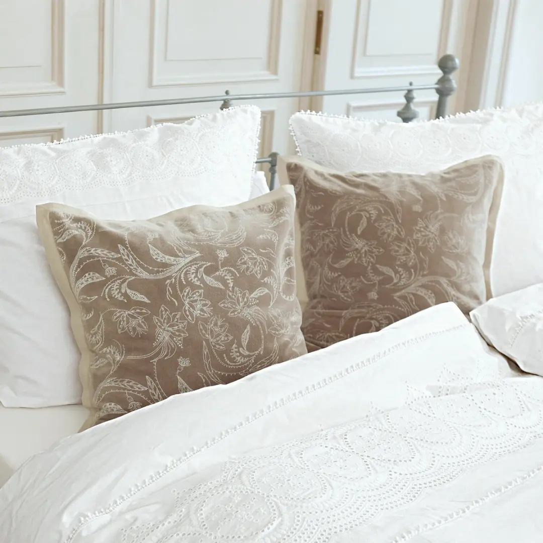 Loberon Olicianne Kussenhoes Set - 2 Stuks Taupe - afbeelding 5 van 6