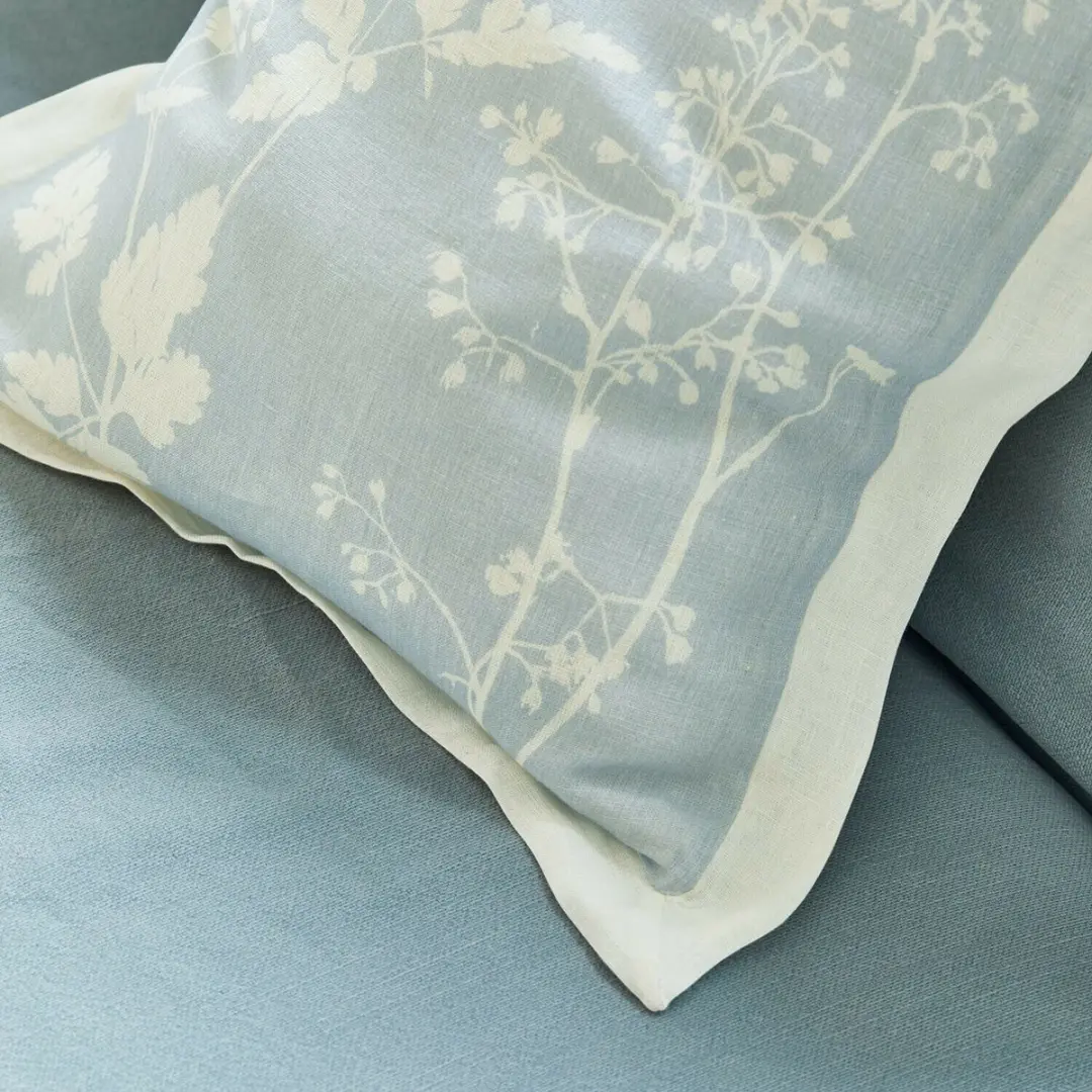 Loberon Kussenhoes Hazelwick - Crème/Blauw - afbeelding 3 van 4