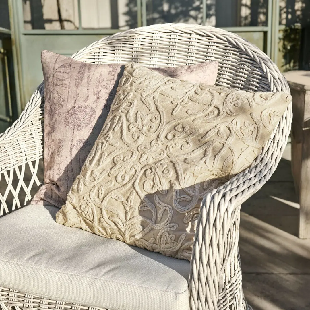 Loberon Kussenhoes Floraine Beige - 2 Stuks - afbeelding 4 van 4