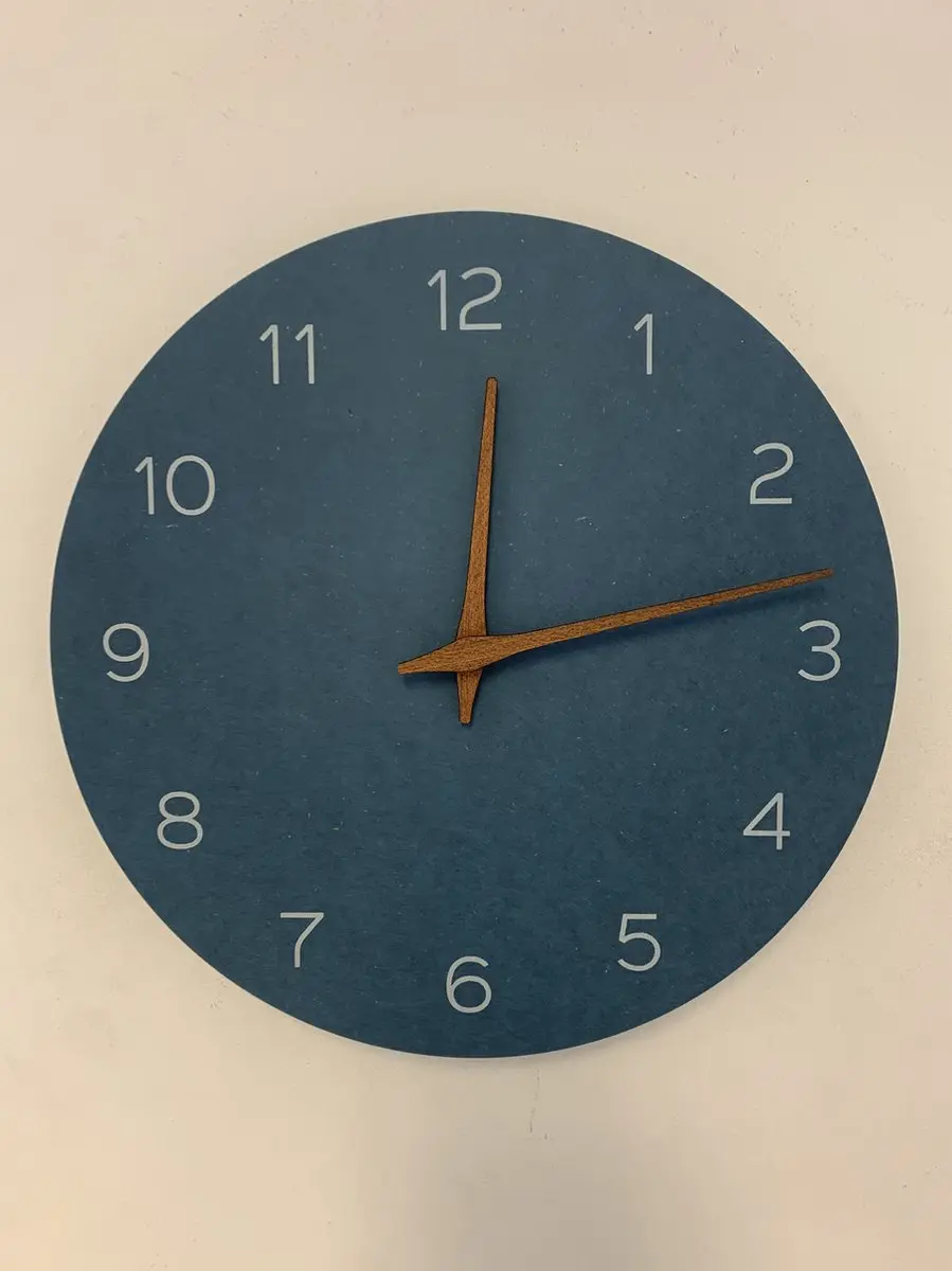 Wandklok MODERN DESIGN BLUE VIEW