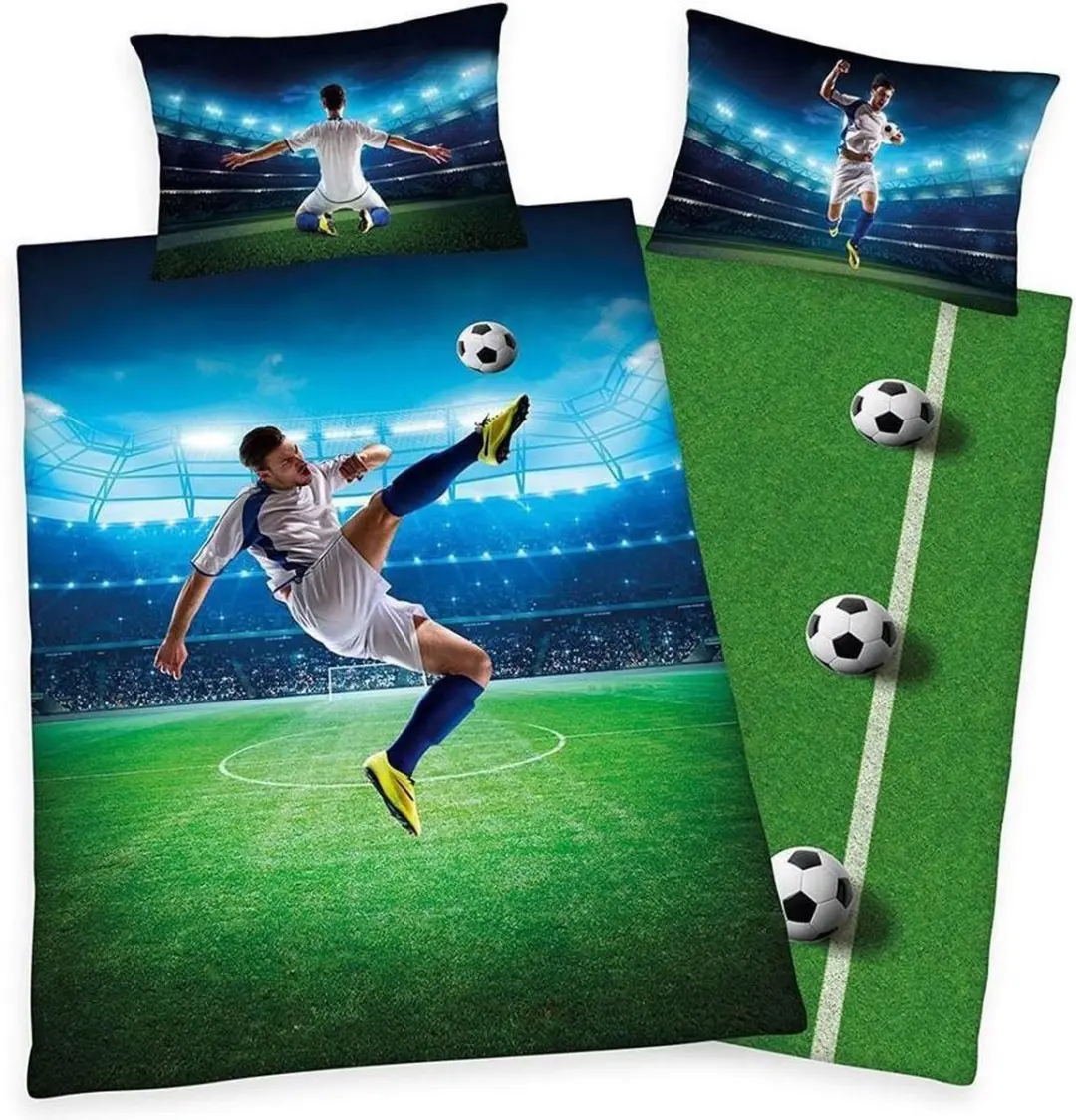 Dekbedovertrek Voetbal 135x200 cm incl 1 sloop 80x80 cm