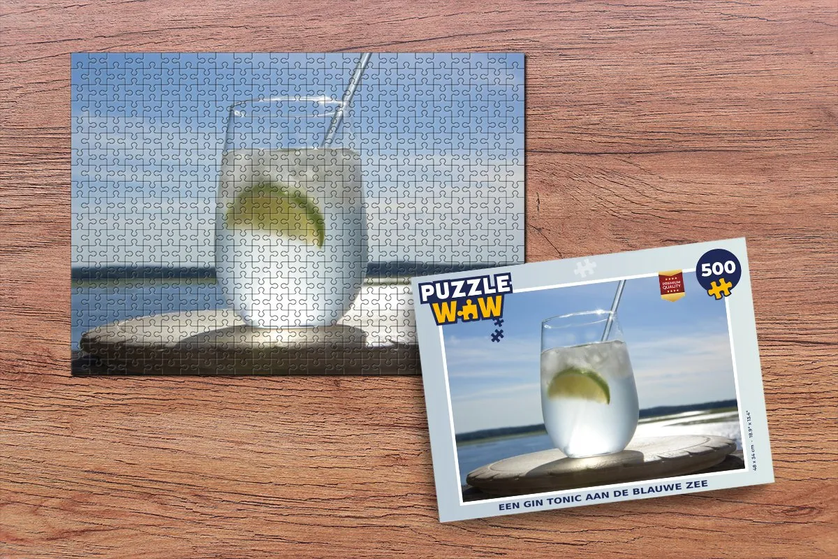 PuzzleWow Legpuzzel Een Gin Tonic aan de Blauwe Zee 500 Stuks - Multicolor