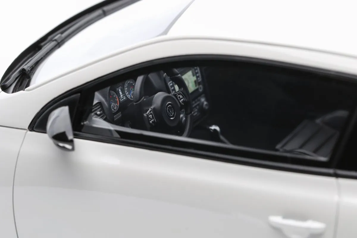 Volkswagen Scirocco 3 R Phase 1 Modelauto 1:18 - Wit