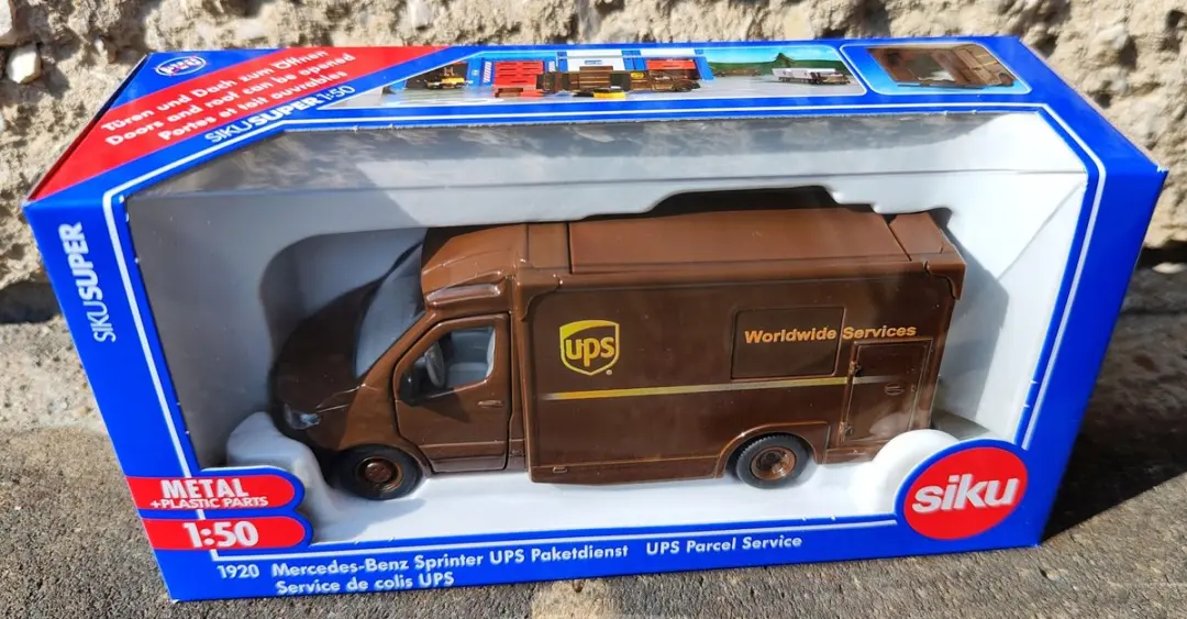 SIKU 1920 Mercedes-Benz Sprinter UPS - Multikleur - afbeelding 6 van 6