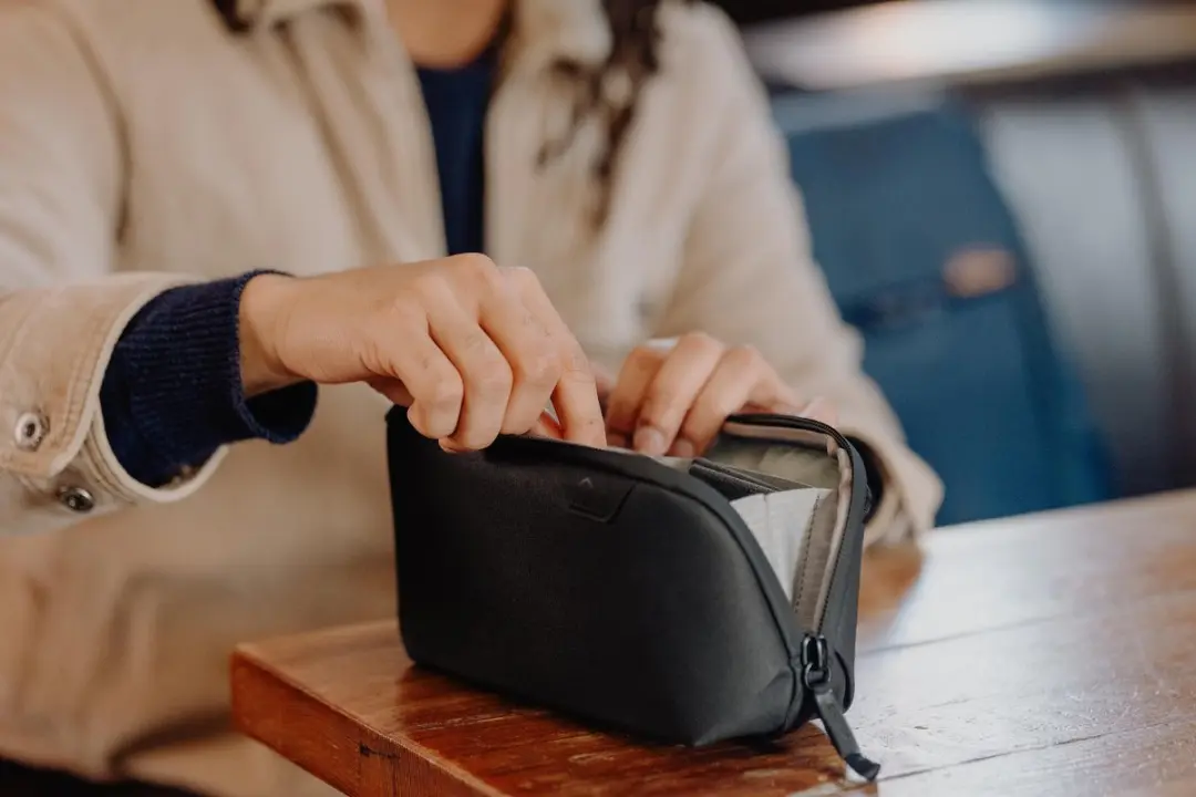 Peak Design Tech Pouch Small - 1L - Zwart - afbeelding 5 van 6