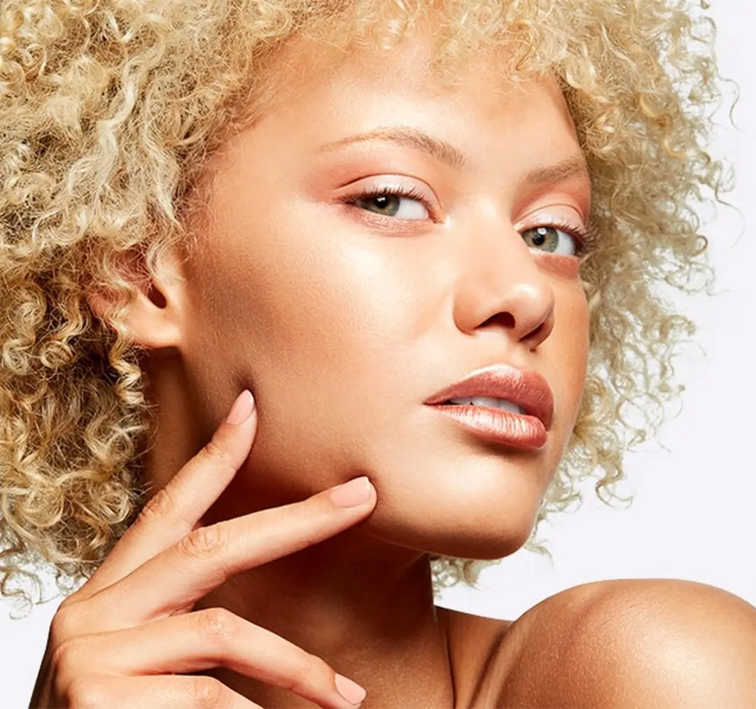 MAC Extra Dimension Skinfinish 9g - Oh, Darling! - afbeelding 6 van 6