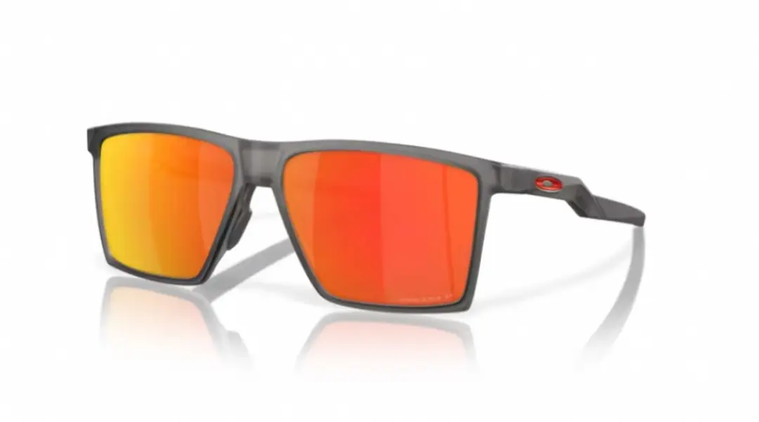 Oakley Futurity Sun OO9482-04 Zonnebril