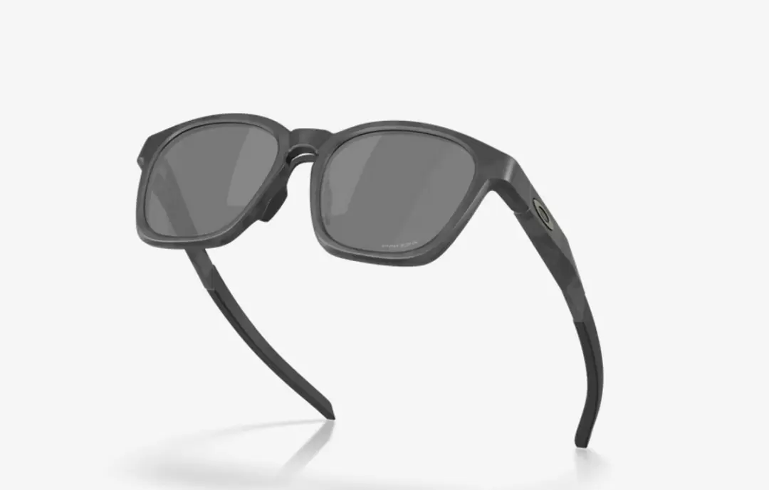 Oakley Shackle - Zwart camo