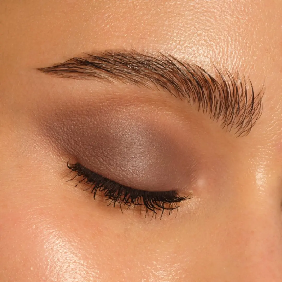 Essence Matte Crème Oogschaduw 02 Taupe - afbeelding 4 van 5