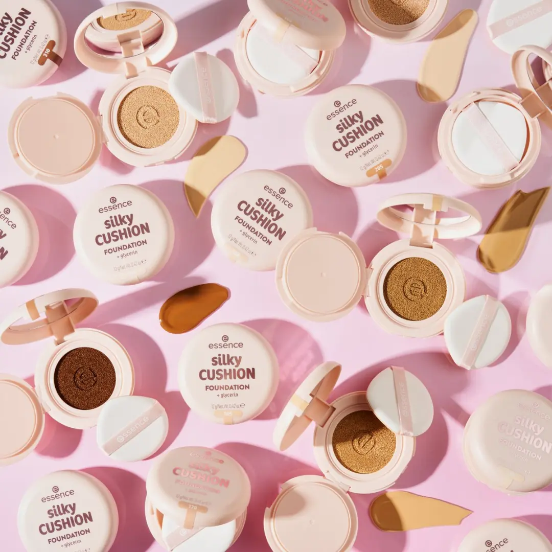 Essence Silky Cushion Foundation 100 - 50g - Nude - afbeelding 2 van 6
