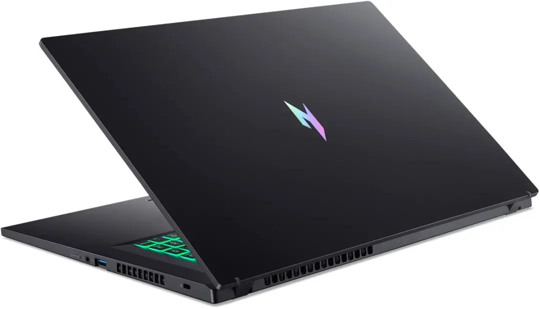 Acer Nitro V 17 ANV17-I31-9799 Gaming Laptop - 144Hz RTX 5070 - 16GB 512GB - afbeelding 2 van 6