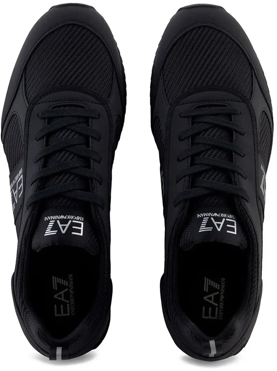 Giorgio Armani EA7 7X000337 AF18613 Schoenen - Zwart