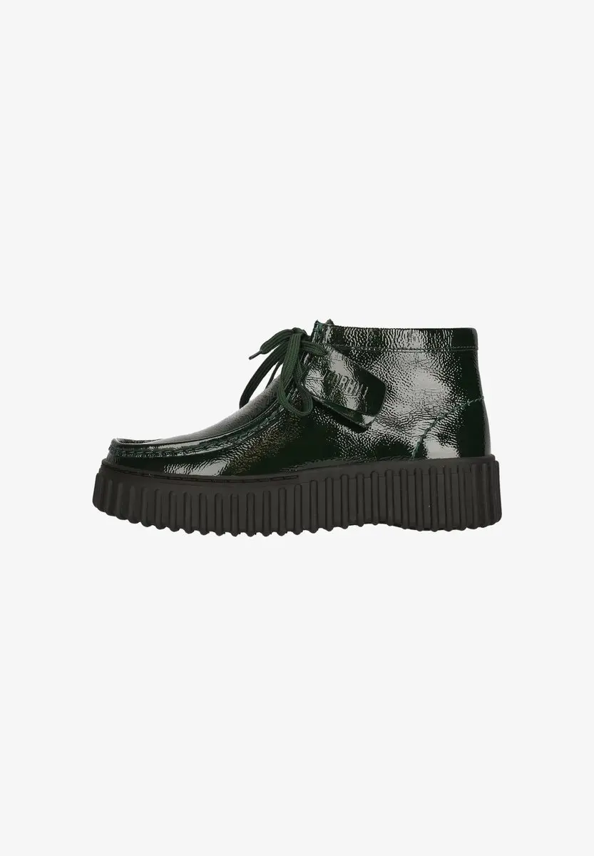 CLARKS Schnürstiefelette Torhill Moss