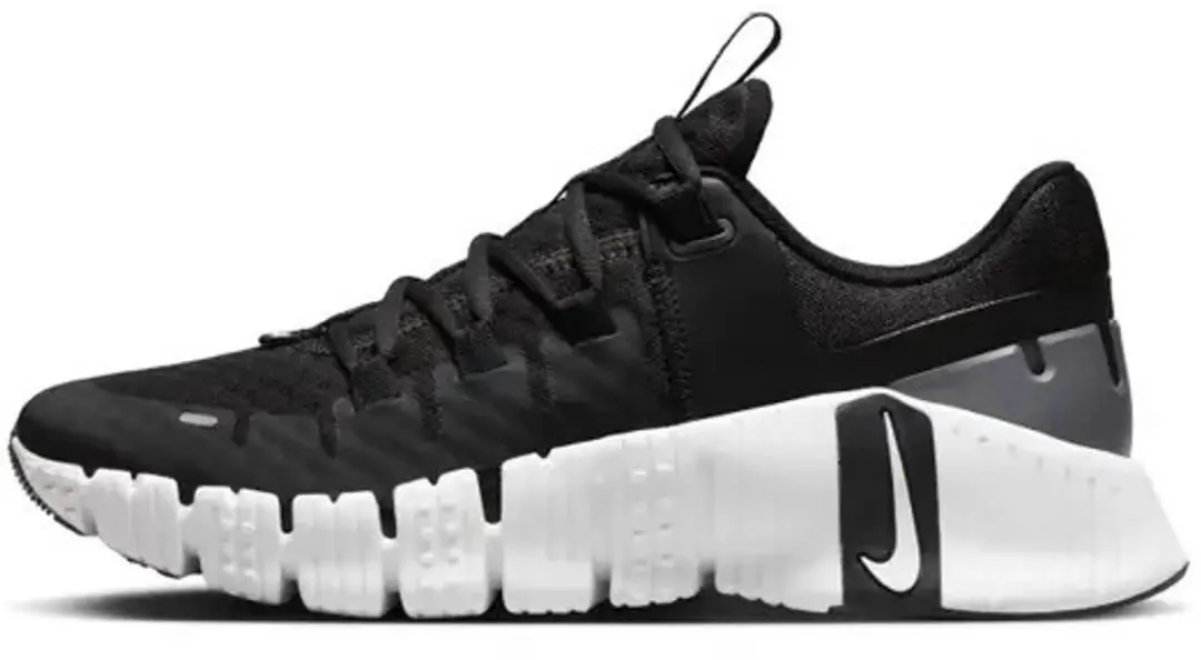 NIke Metcon 5 Maat 42.5 Zwart Wit