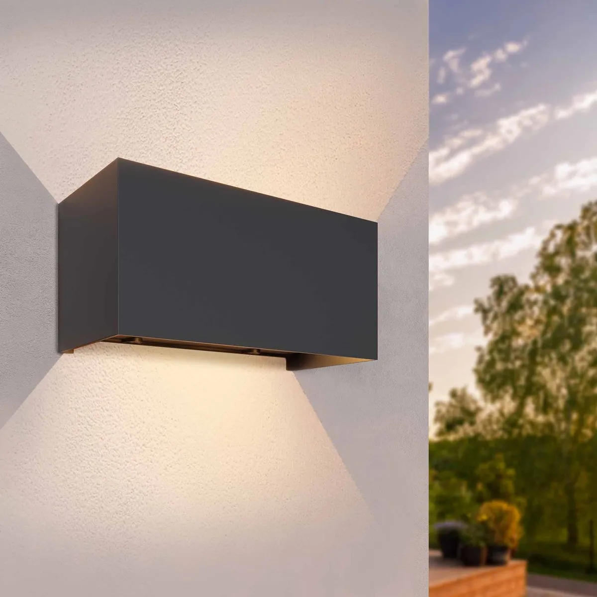 LEDVION Tweezijdige Wandlamp 9,5W 3000K IP54