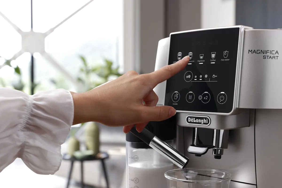 De'Longhi Magnifica ECAM220.80.SB Espressomachine - Zilver/Zwart - afbeelding 6 van 6