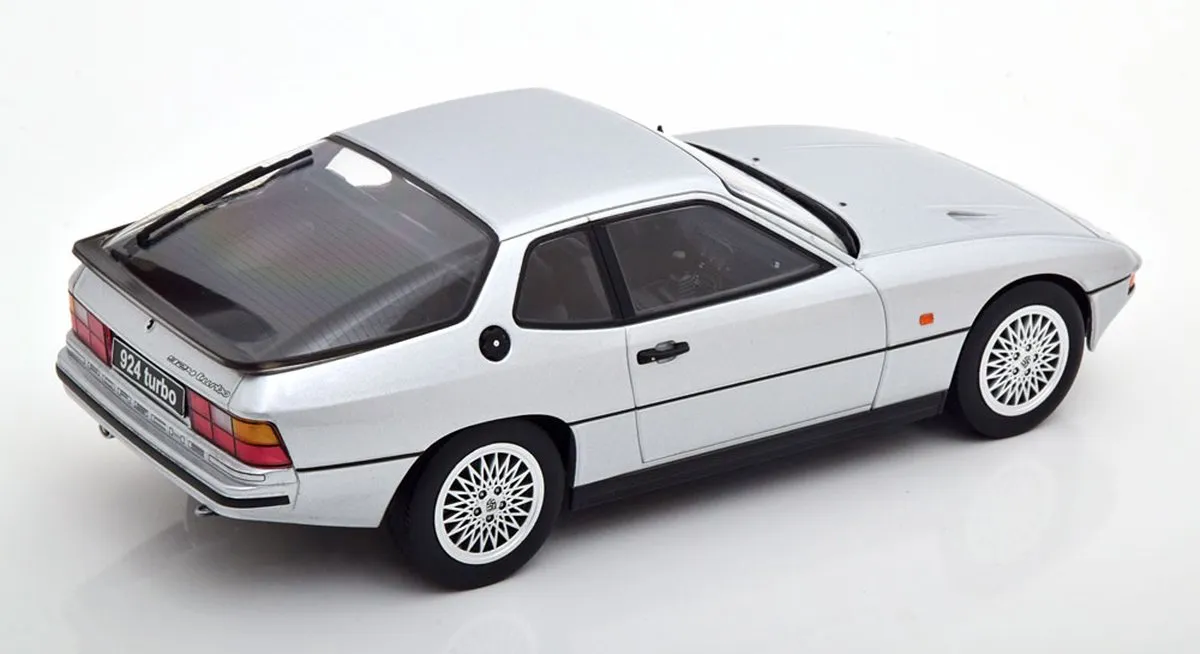 Porsche 924 Turbo Coupe 1:18 Modelauto - Silver