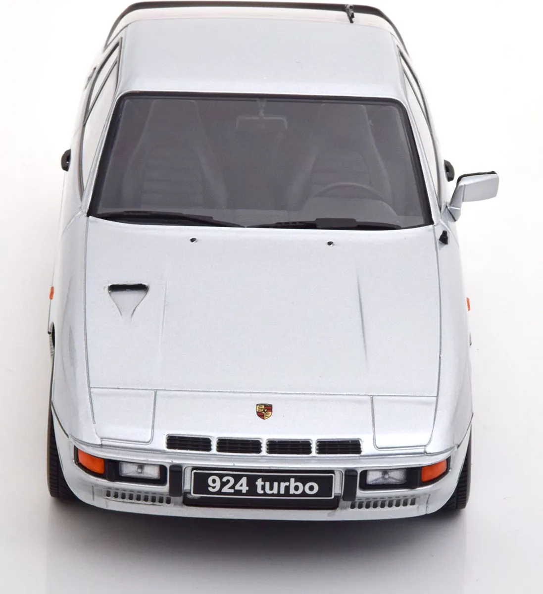 Porsche 924 Turbo Coupe 1:18 Modelauto - Silver