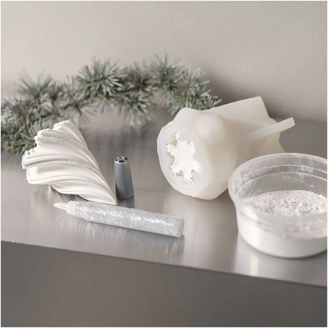 Creativ Company Kerst Knutselset Hars Gieten - Meerkleurig - 2 Stuks