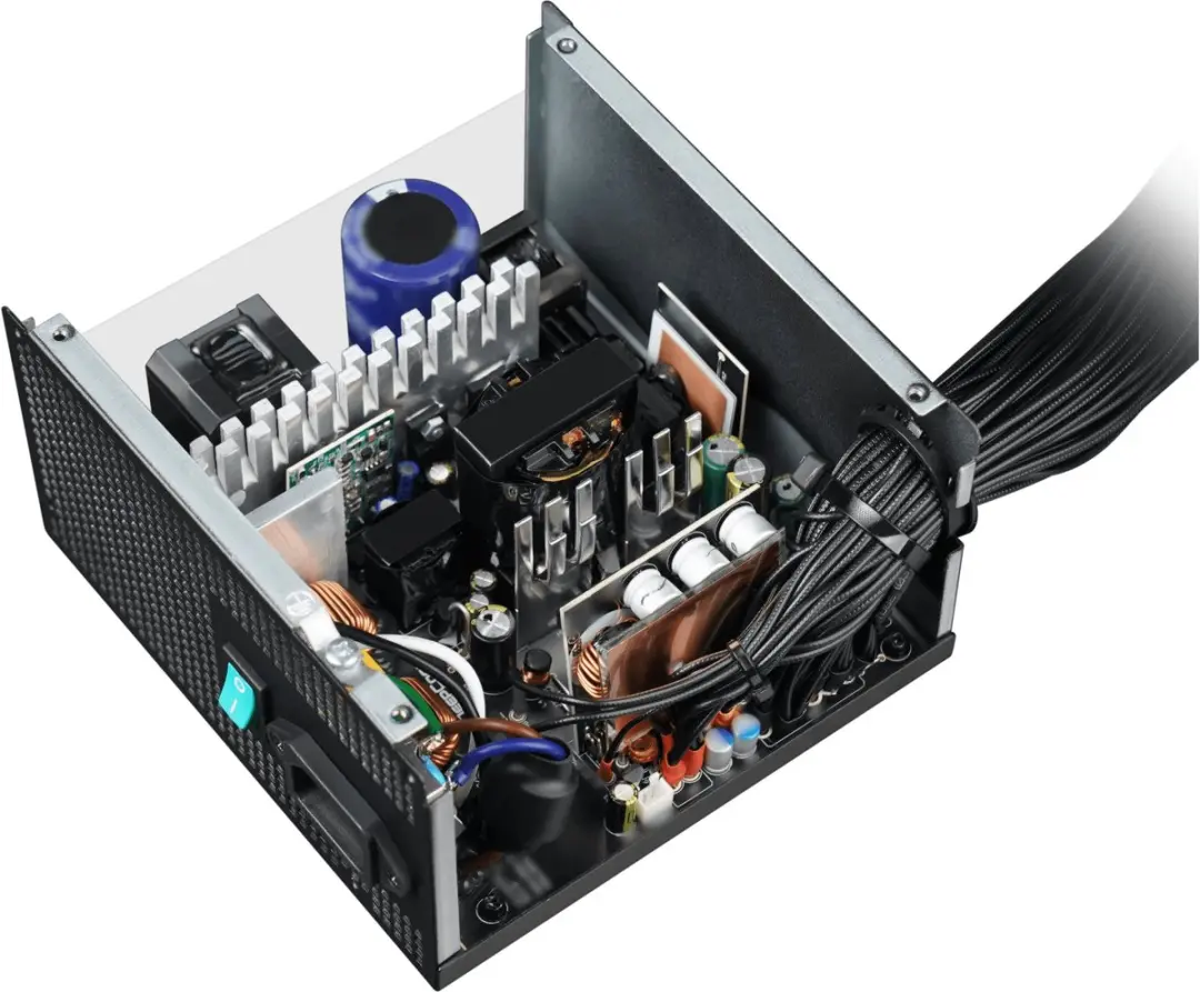 DeepCool PN650D Voeding 650W - ATX - Zwart