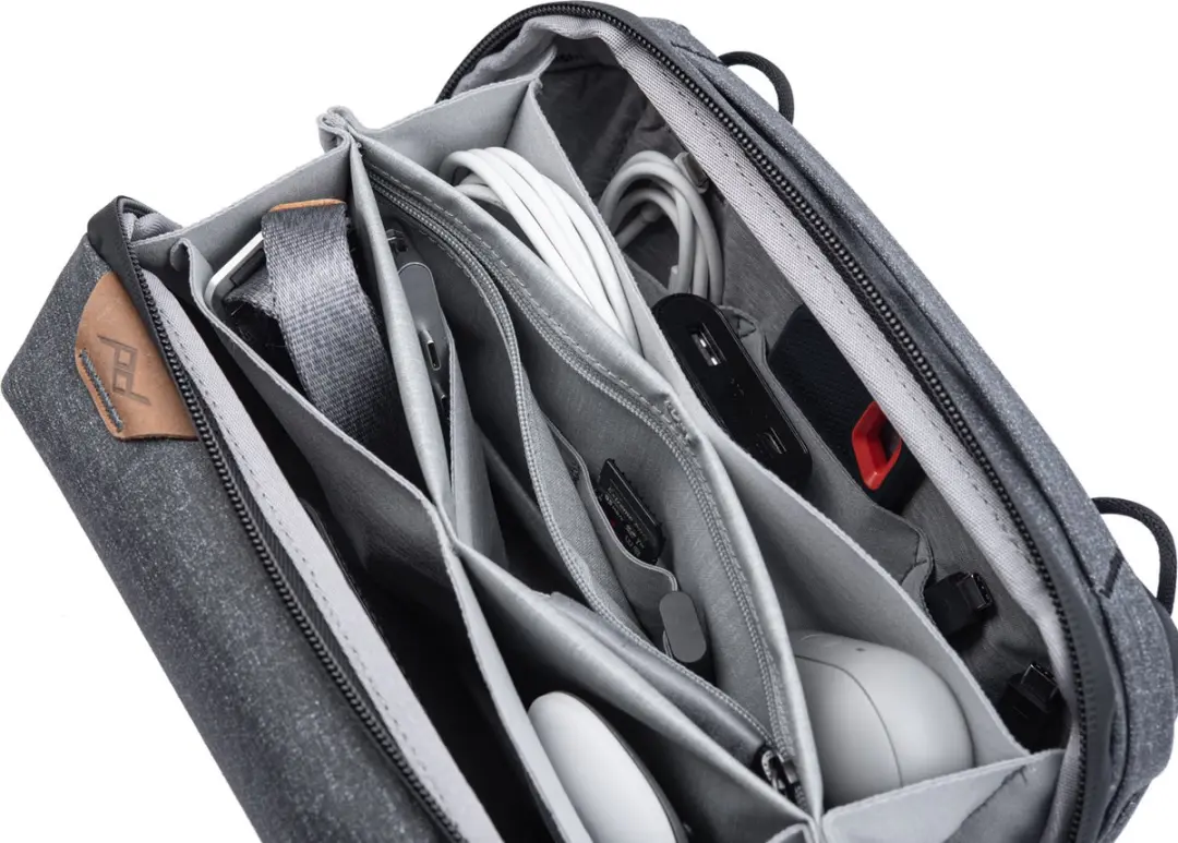 Peak Design Tech Pouch BTP-CH-1 - 2L - Donkergrijs