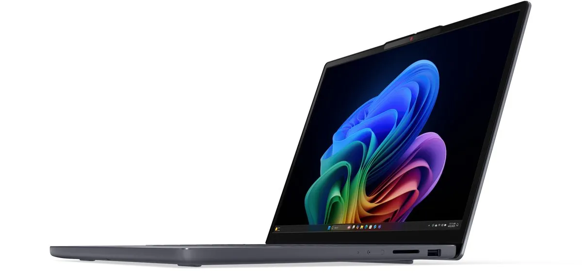 Lenovo IdeaPad Slim 3 83N3003WMH Copilot+ Laptop - 15.3" - 512GB SSD