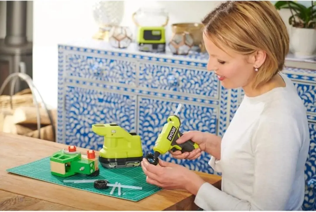 Ryobi RGLM18-0 18V Mini Lijmpistool 7mm - afbeelding 4 van 6