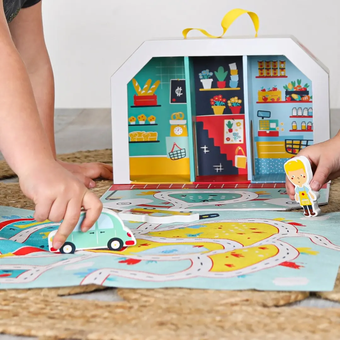 SES Creative Petits Pretenders Winkelstraat Speelkoffer - Speelmat & 4 Figuren