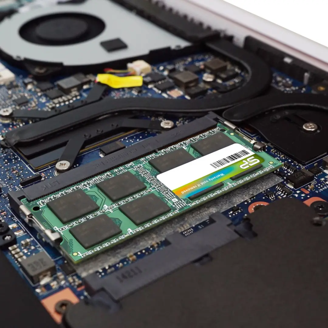 Silicon Power SO DDR3 8GB PC1600 CL11 SP008GLSTU160N02
