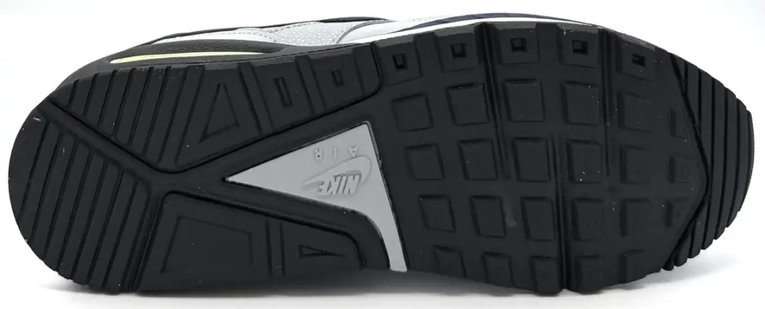 Nike Air Max Ivo Sneakers - Maat 45 - Wit Grijs - afbeelding 4 van 4