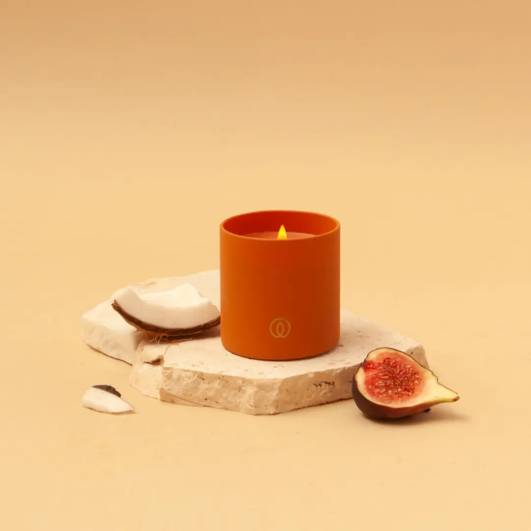 Spaas Glow Geurkaars Kokosmelk & Vijgenblad - 35 Uren