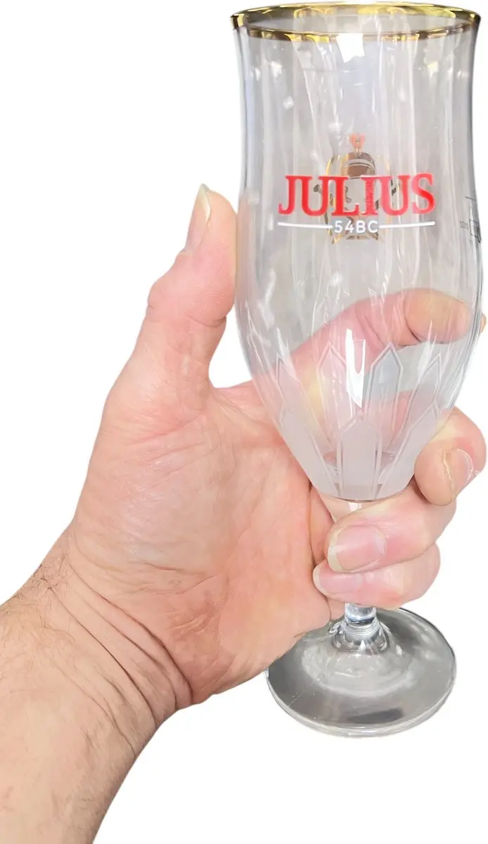 24 x Julius bierglas + 300 x bierviltje Julius + 10 x tafelstandaard SALE !!