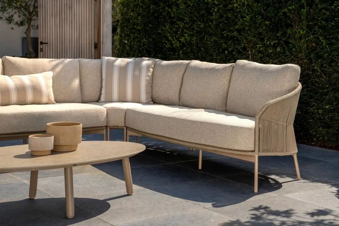 4 Seasons Outdoor Calma Loungebank met Salute Tafel - 120x65cm - Latte - afbeelding 6 van 6