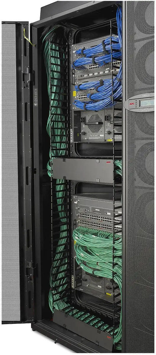APC AR7717A Rechte Kabelgoot - Zwart - afbeelding 4 van 6