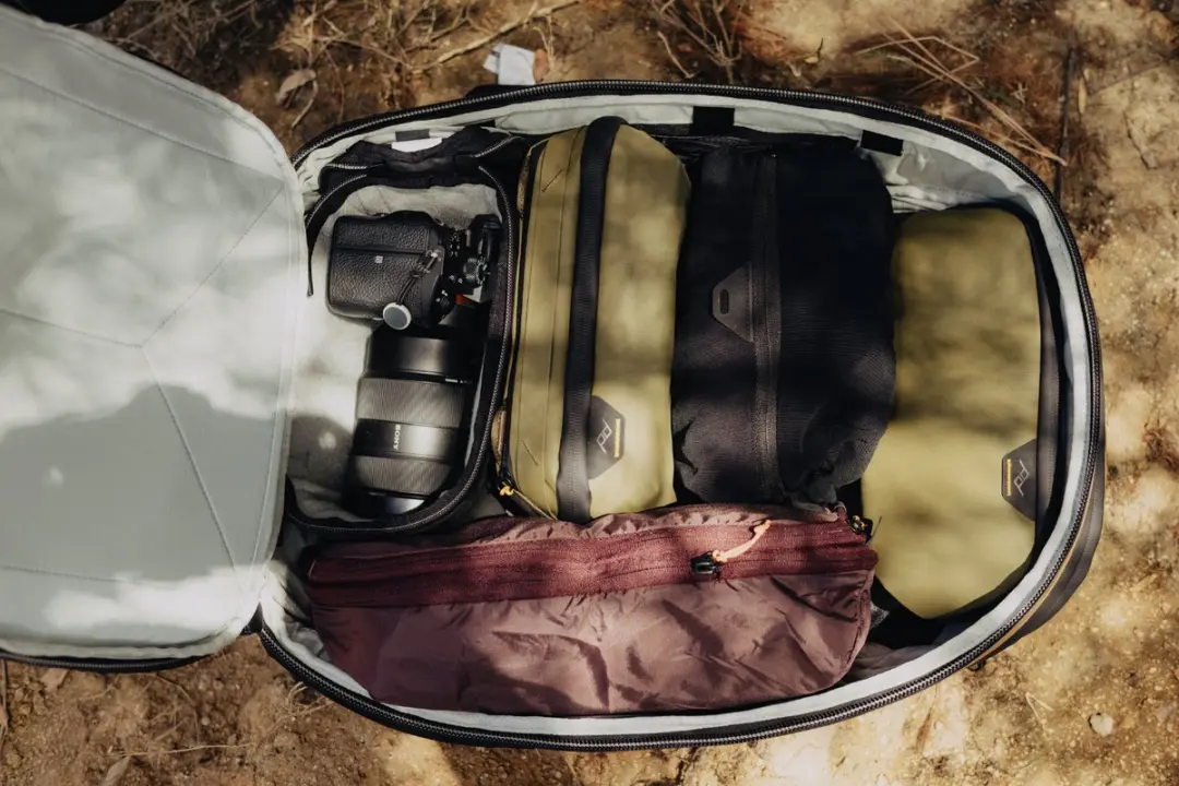 Peak Design Travel Backpack 30L - Coyote - afbeelding 5 van 6