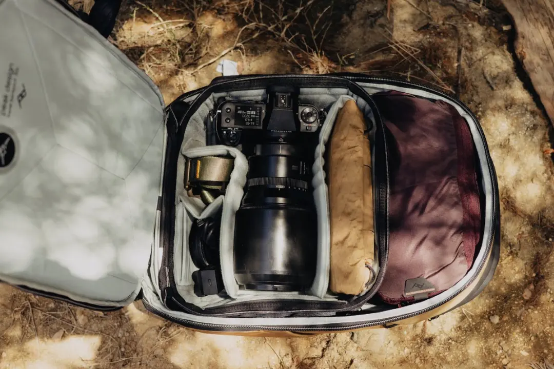 Peak Design Travel Backpack 30L - Coyote - afbeelding 6 van 6