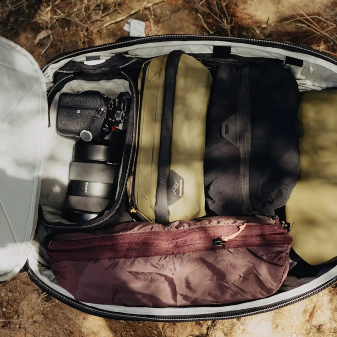 Peak Design Travel Backpack 30L - Coyote - afbeelding 2 van 6