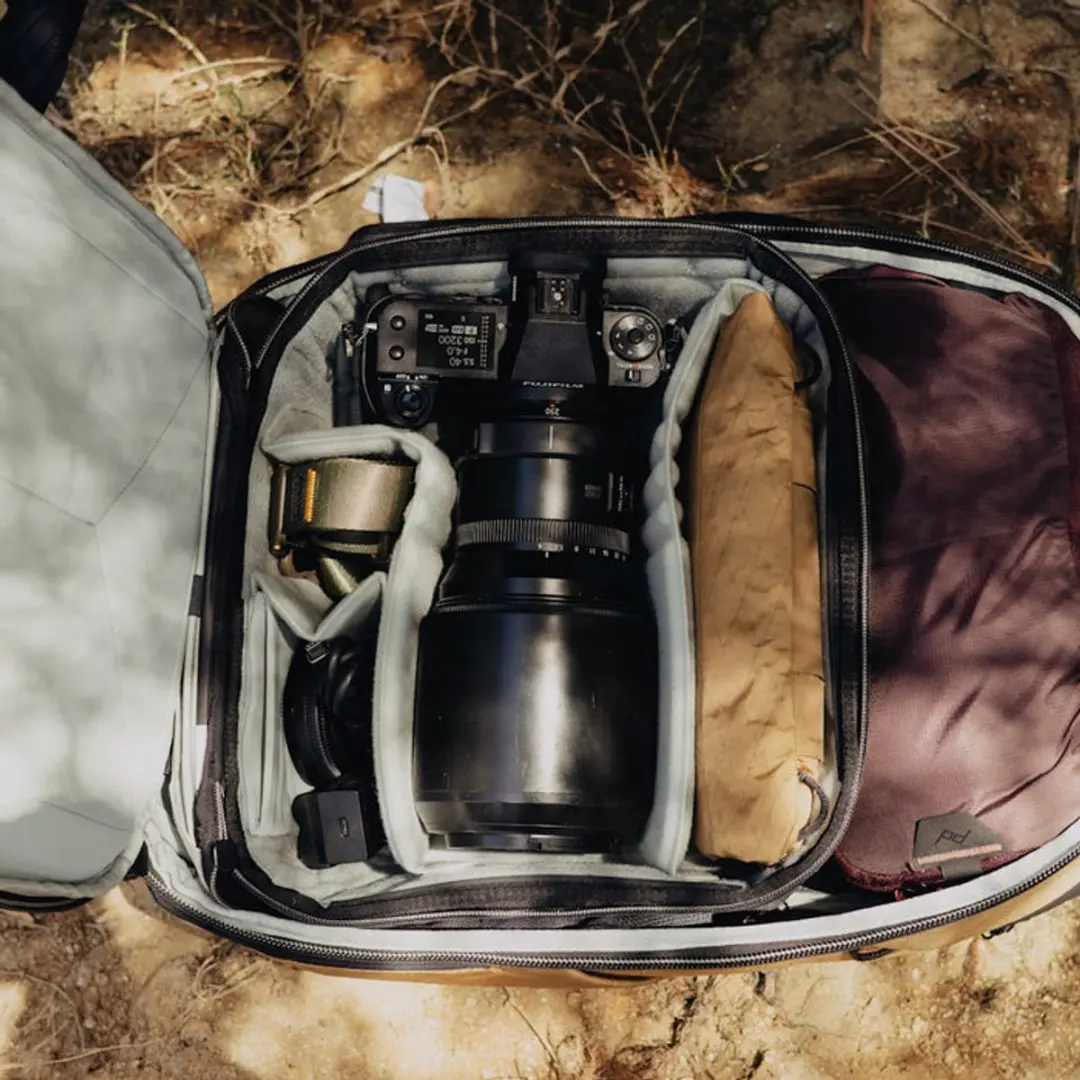 Peak Design Travel Backpack 30L - Coyote - afbeelding 4 van 6