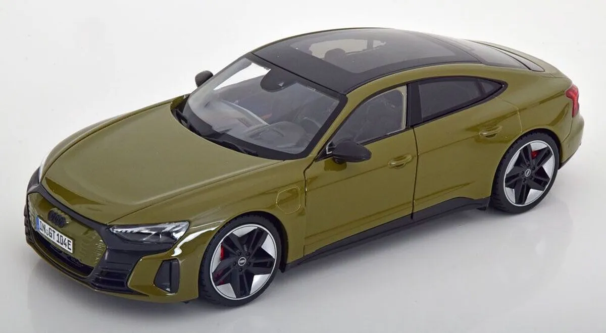 Audi RS e-tron GT 1:18 Bburago - Groen