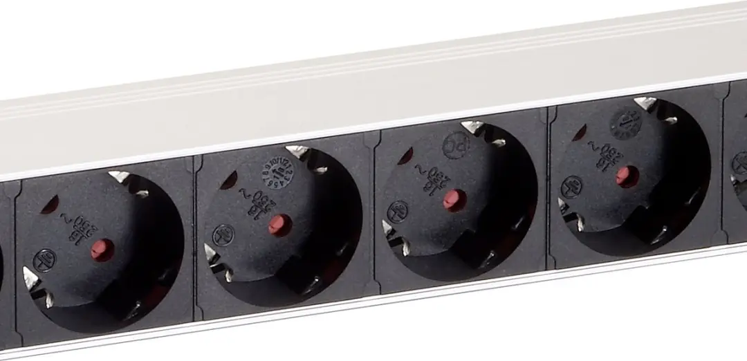 Equip 333293 Stekkerdoos 8-voudig Schuko - 1,8m - Aluminium - afbeelding 3 van 6
