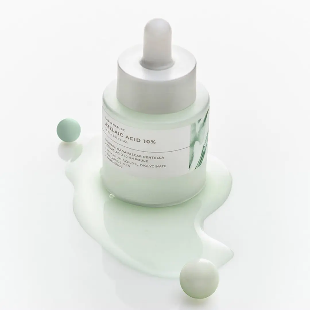 Skin1004 Madagascar Centella Azelaic Acid 10% Ampoule 30ml