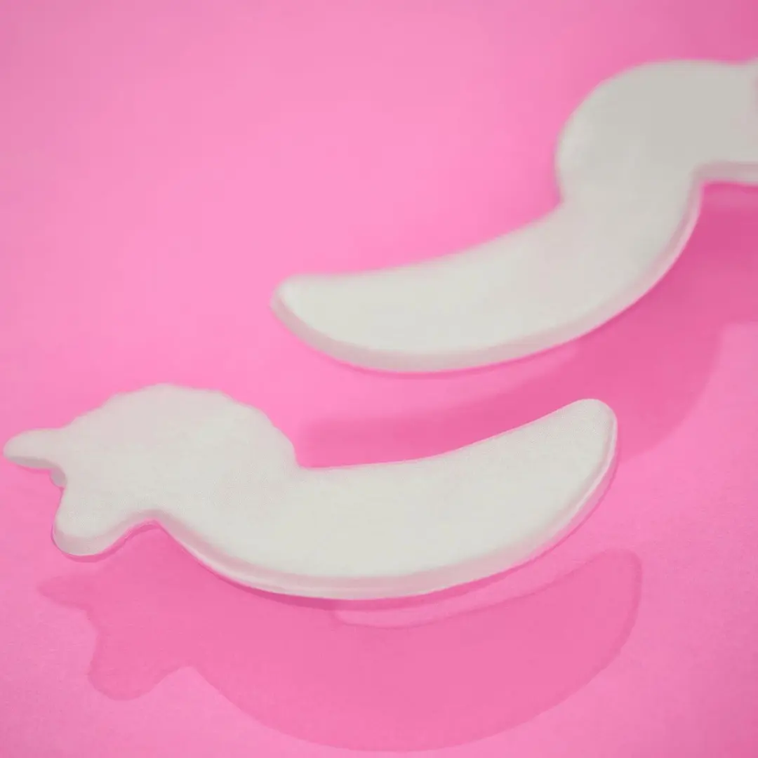 Essence Queen of... Hydrogel Oogpleisters - 2 Stuks - afbeelding 2 van 6