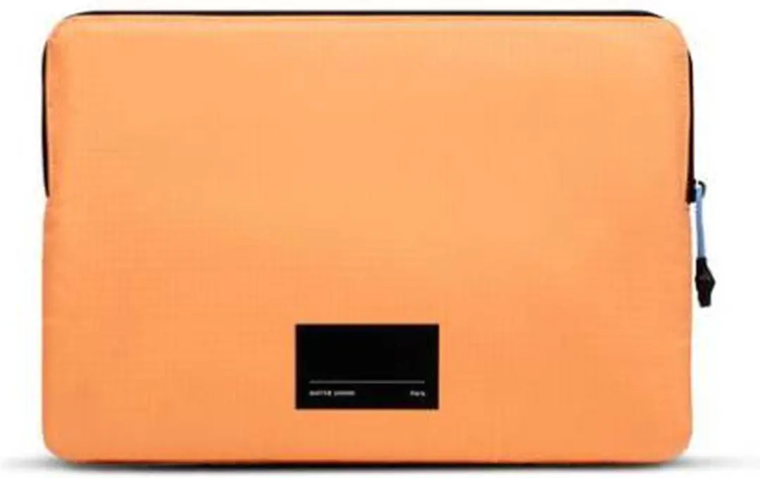 NATIVE UNION, Beschermhoes voor MacBook Pro 14'' Ultralight Sleeve, Oranje