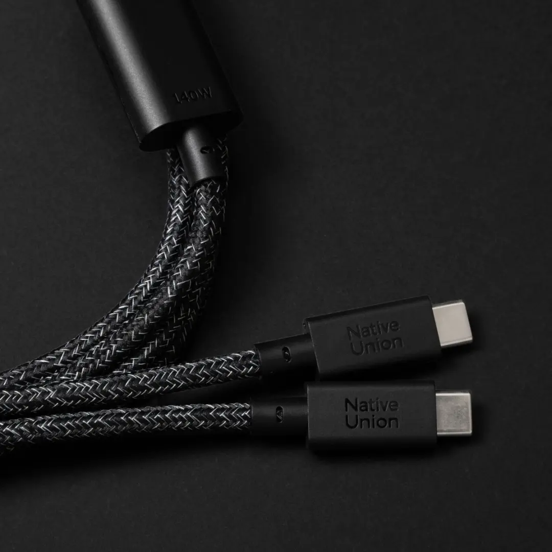 Native Union Belt Cable USB-C naar 2x USB-C 2M 140W - Zwart