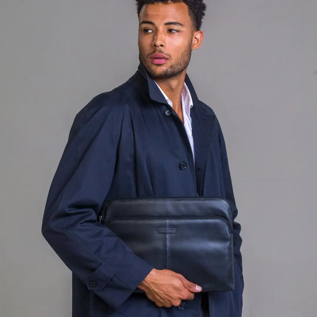 dbramante1928 Skagen Pro+ Sleeve 14 inch - MacBook Pro - Zwart