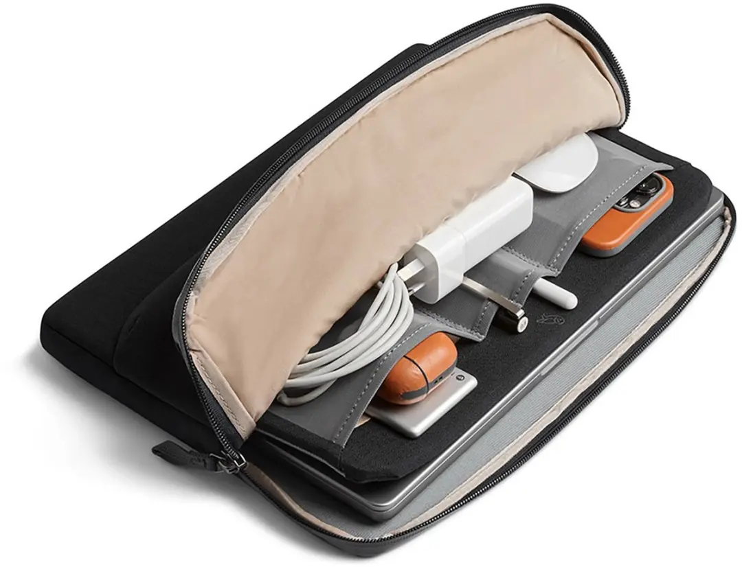 Bellroy Caddy Sleeve MacBook 14 - DLCA-BLK-231 - Zwart - afbeelding 4 van 6