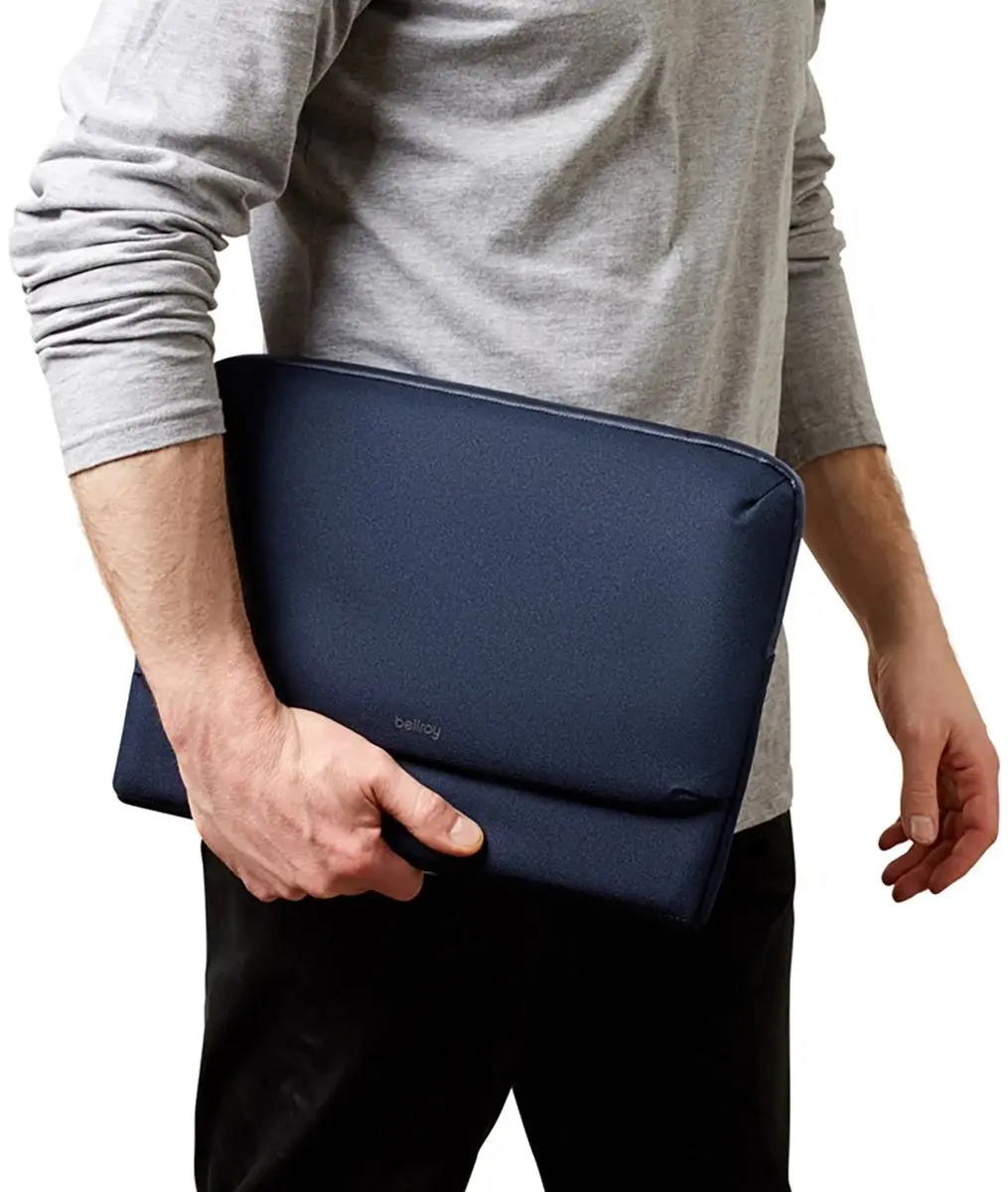 Bellroy Caddy Sleeve MacBook Pro/Air 15/16 DLCB-NAV-227 - Blauw - afbeelding 6 van 6
