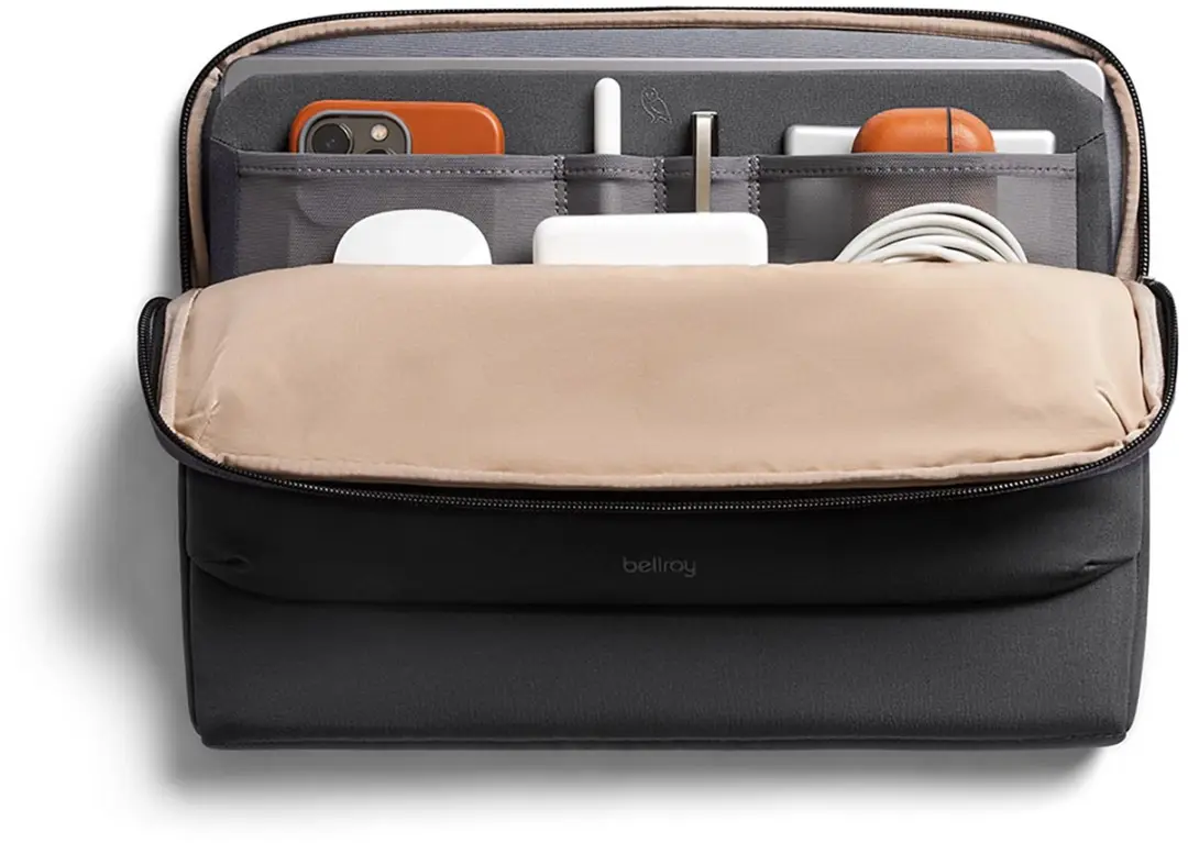 Bellroy Caddy Sleeve MacBook Pro/Air 16 - DLCB-SLT-230 - Zwart - afbeelding 5 van 6