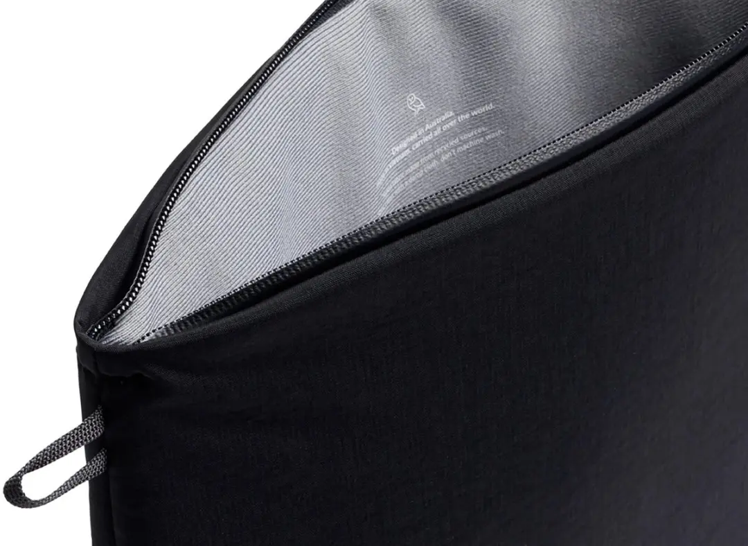 Bellroy Lite Sleeve MacBook Pro/Air 16 - DLLB-BLK-234 - Zwart - afbeelding 5 van 6